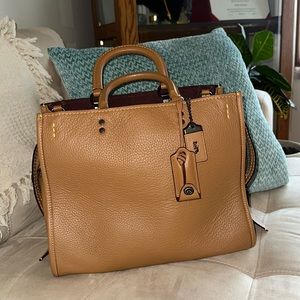 Coach Rogue light saddle brown 30 wine NWT 1941 pebble